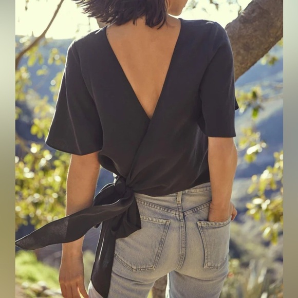 Vetta Capsule Convertible Wrap Flutter Sleeve Top Tencel & Linen in Black -  XS - Picture 1 of 7